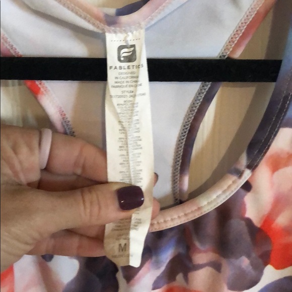 Fabletics tank - Picture 3 of 3